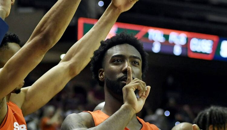 What home and home series would you like to see the Syracuse Orange basketball teams schedule
