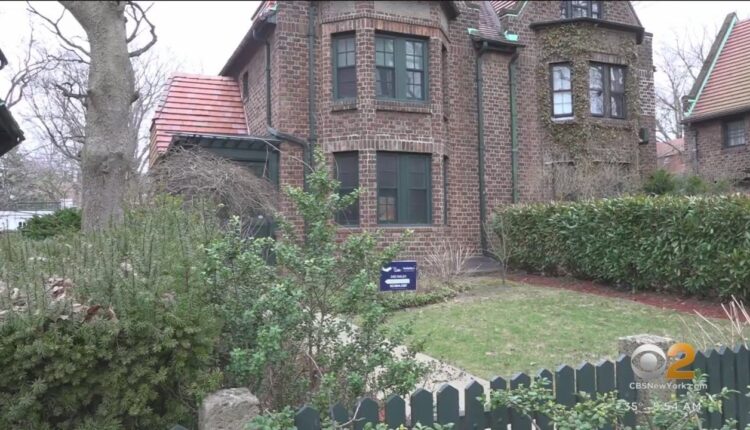 Spider-Man fans send letters to Queens home