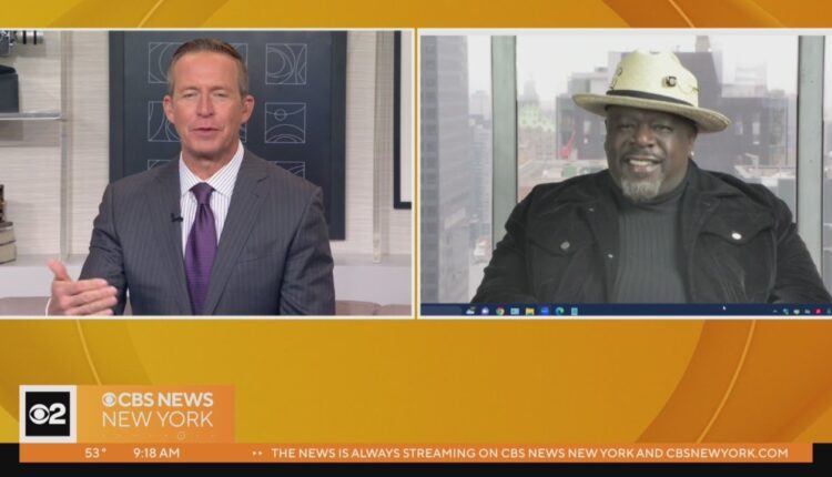 "The Neighborhood" celebrating 100th episode on CBS2