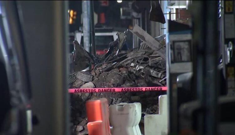 Delicate demolition underway aftter deadly Manhattan garage collapse