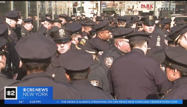 Data shows number of officers on NYPD payroll steadily declining