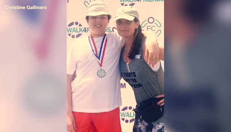 Mom sues movie theater after manager kicked her and autistic son out
