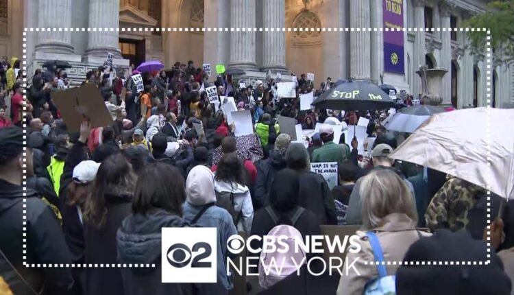 Demonstrators gather in Bryant Park to call for ceasefire in Gaza