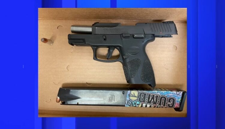 Long Island teens facing gun charges after police discover firearms during traffic stop