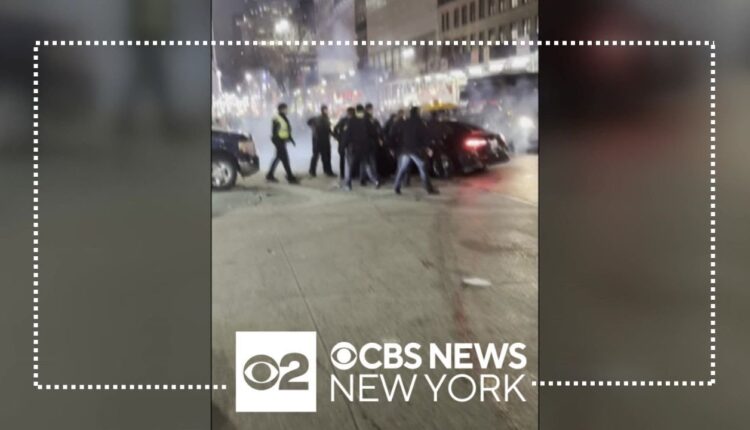 Driver strikes, injures 8 on sidewalk in Midtown Manhattan