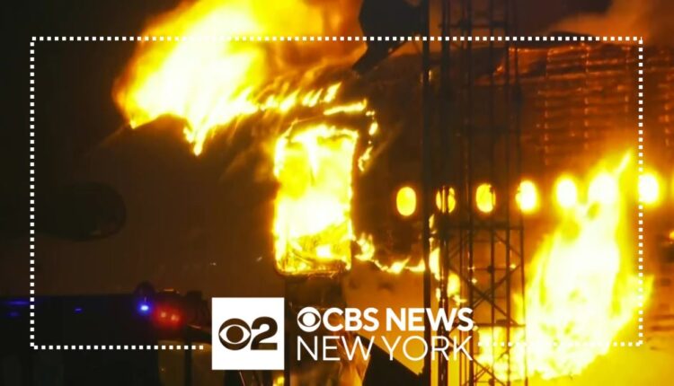 5 people killed when planes collide in fiery crash at Tokyo airport