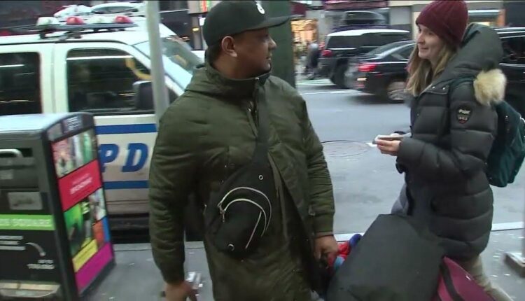 Asylum seekers evicted from NYC hotel after shelter limit expires