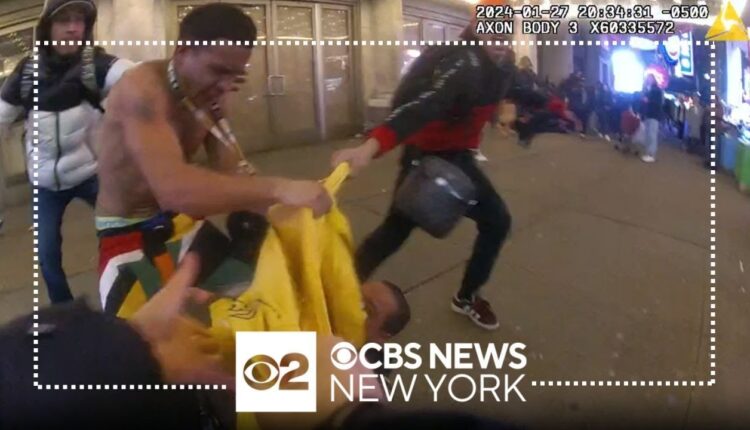 Body camera video shows assault on NYPD officers in Times Square