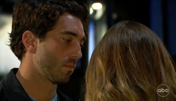Joey decides to end things with Jess on The Bachelor