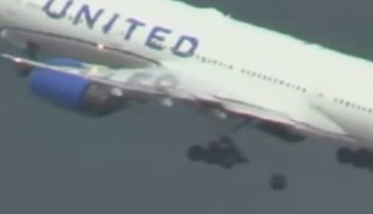 Tire falls off plane and damages several cars